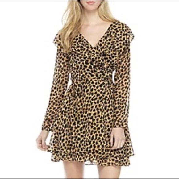 Free People Leopard Print Frenchie Mini
Wrap Dress Size Large lightweight - Picture 3 of 13